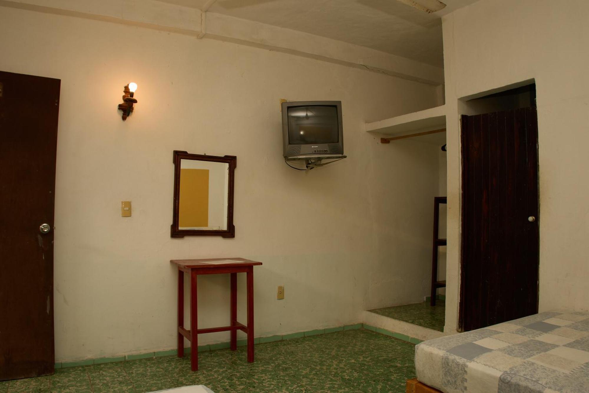 Hotel San Lorenzo Бара де Навидад Екстериор снимка
