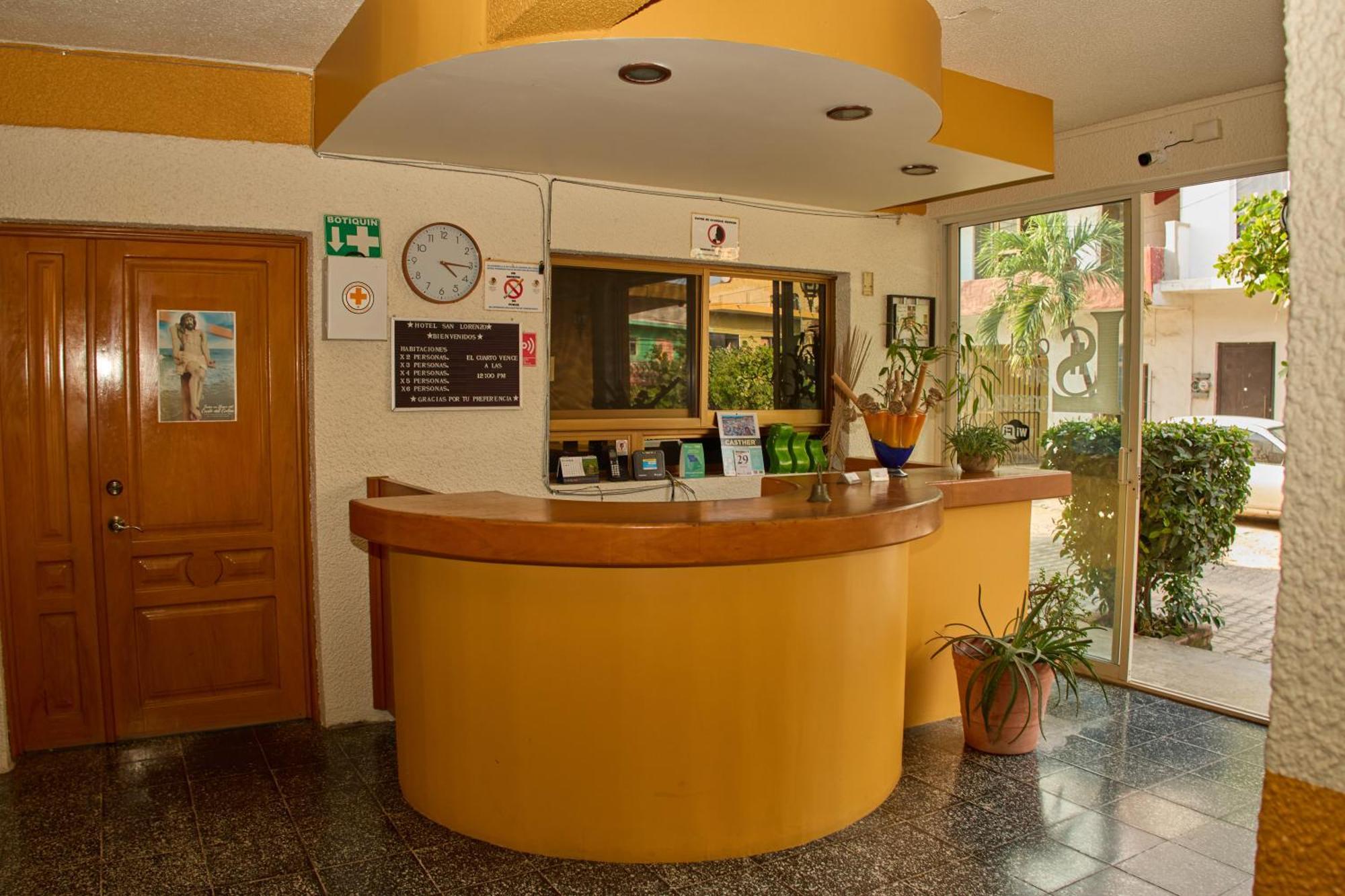 Hotel San Lorenzo Бара де Навидад Екстериор снимка