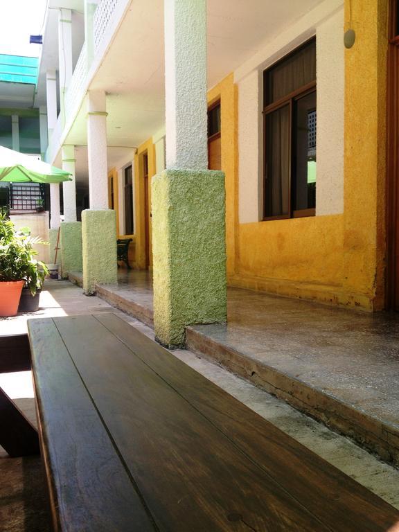 Hotel San Lorenzo Бара де Навидад Екстериор снимка