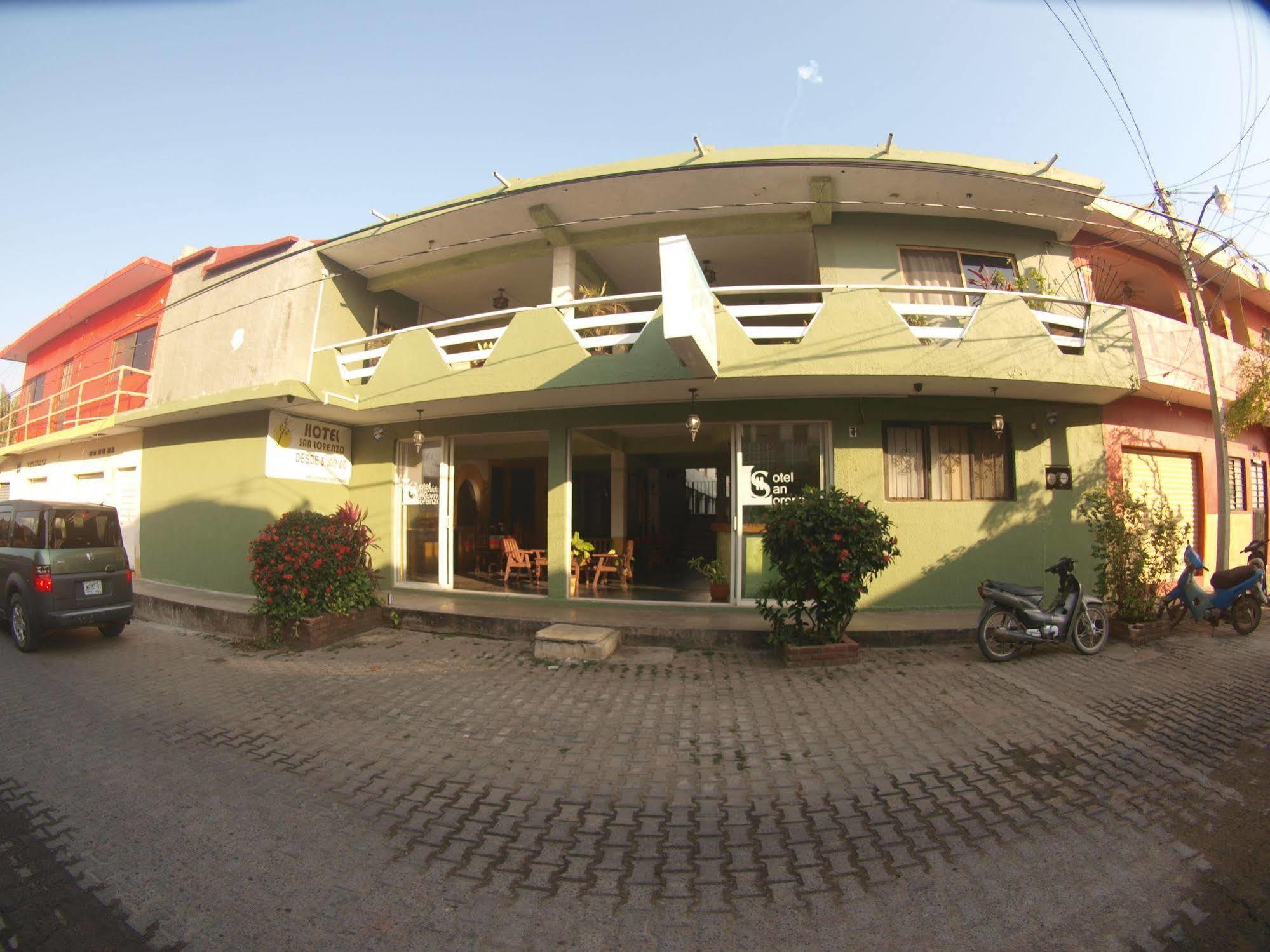 Hotel San Lorenzo Бара де Навидад Екстериор снимка